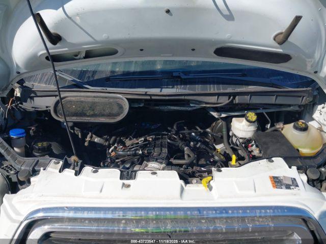 Ford Transit Image 9