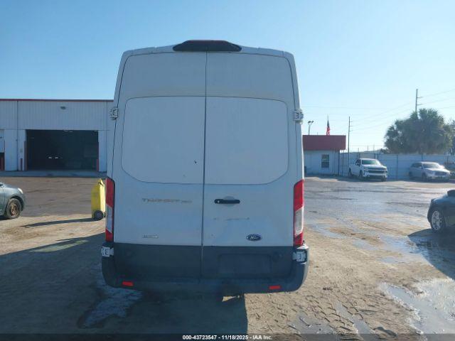 Ford Transit Image 11