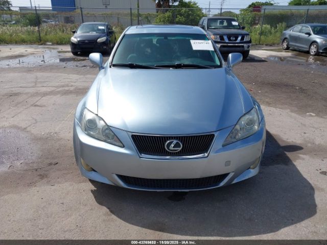 Lexus Is Image 7