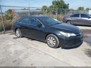  Salvage Toyota Camry