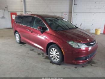  Salvage Chrysler Pacifica