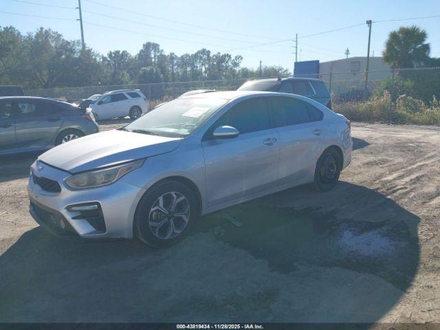 Kia Forte Lxs Image 10