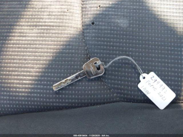 Kia Forte Lxs Image 11