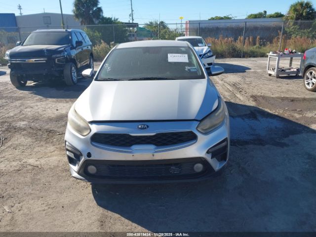 Kia Forte Lxs Image 13