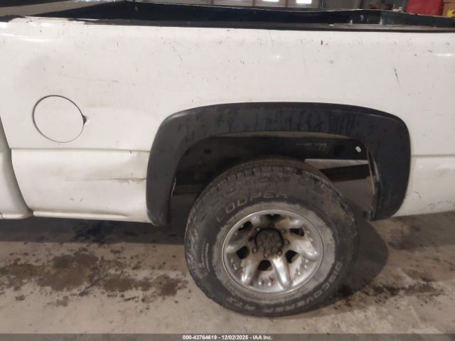 GMC Sierra 2500 Sl Image 10