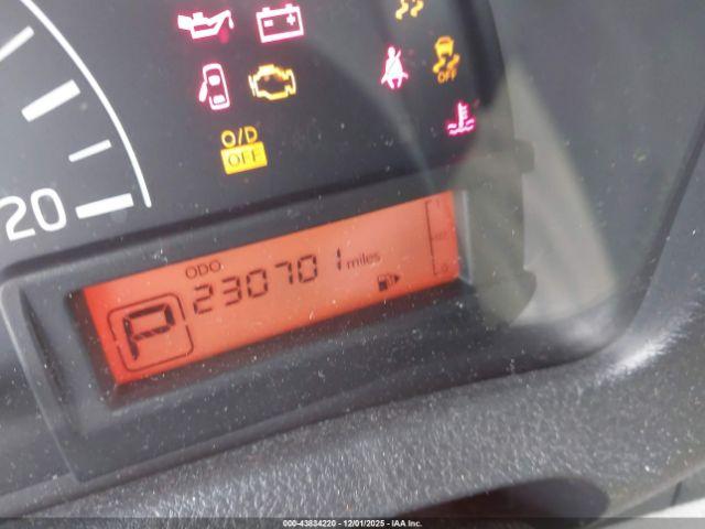 Nissan Nv S Image 13