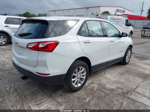 Chevrolet Equinox Ls Image 2