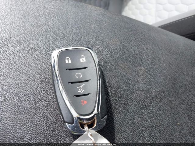 Chevrolet Equinox Ls Image 10