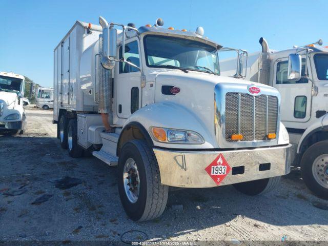  Salvage Peterbilt 348