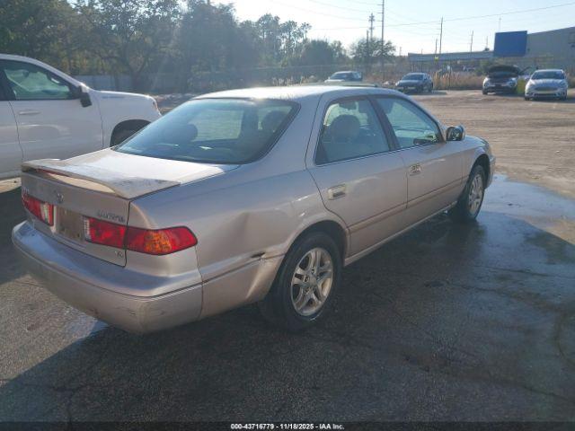 Toyota Camry Le V6 Image 2