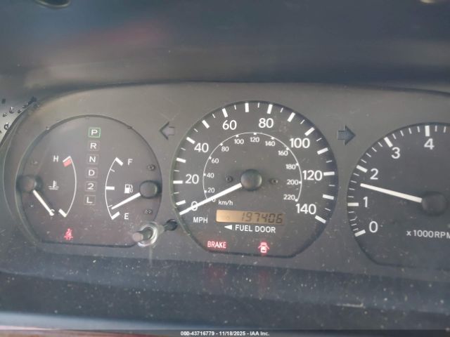 Toyota Camry Le V6 Image 7