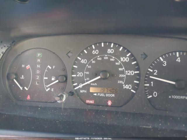 Toyota Camry Le V6 Image 7