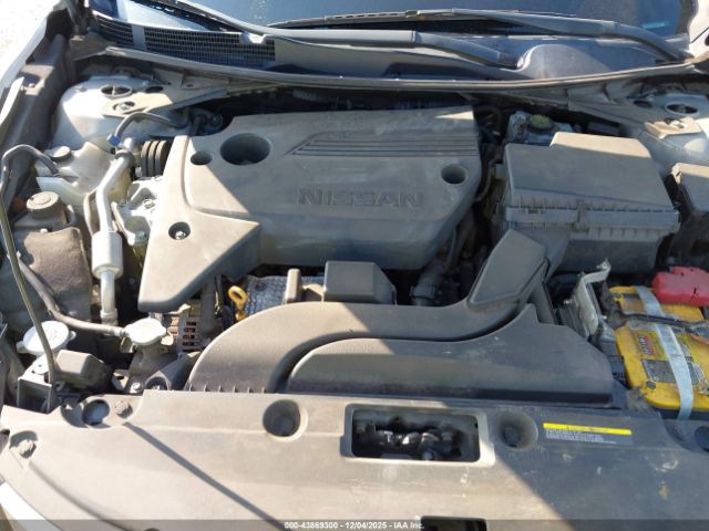 Nissan Altima 2.5 Sv Image 2