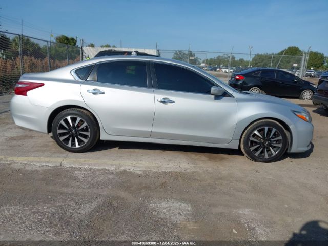 Nissan Altima 2.5 Sv Image 15