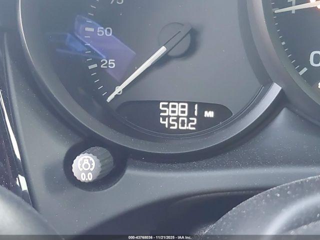 Porsche Macan T Image 3