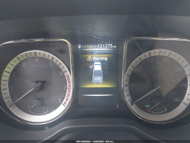 Nissan Titan Sv Image 3