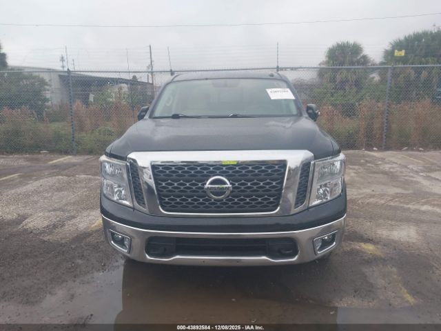 Nissan Titan Sv Image 7