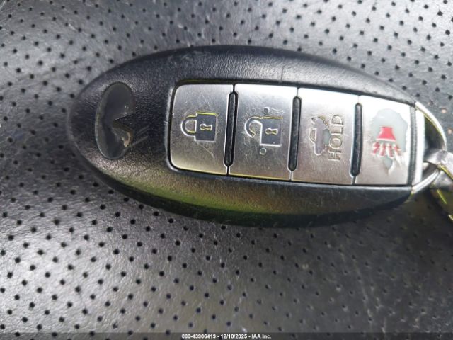 INFINITI M35 Image 6