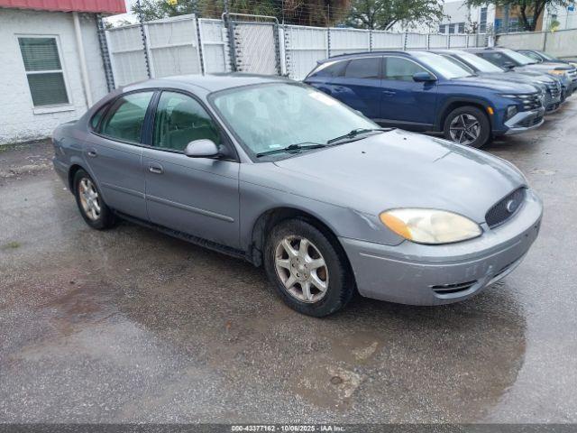  Salvage Ford Taurus