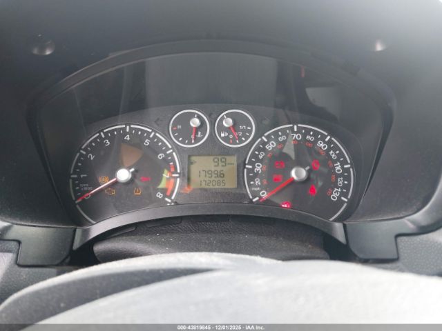 Ford Transit Xlt Image 11