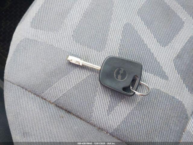 Ford Transit Xlt Image 8