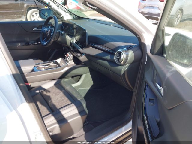 Chevrolet Equinox Fwd Lt Image 5