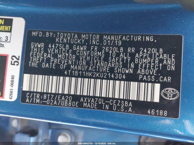 Toyota Camry Se Image 16