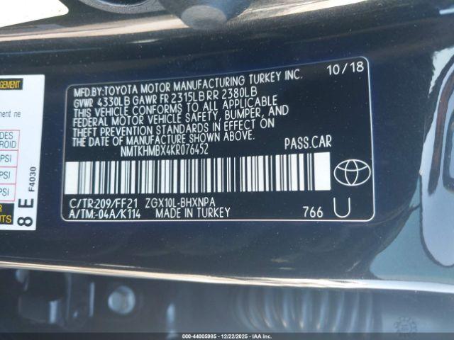 Toyota C-HR Xle Image 14