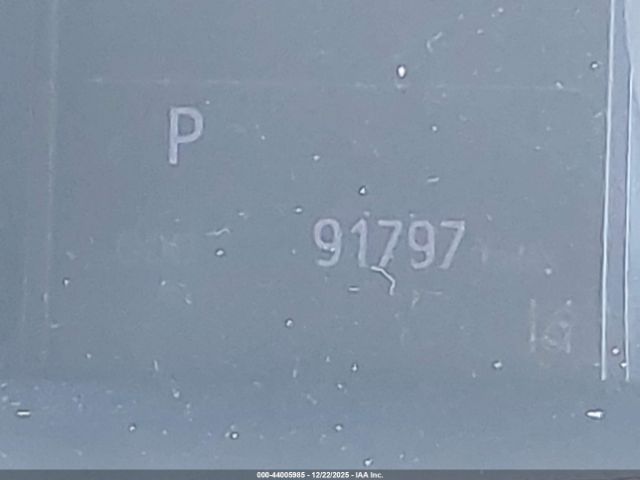 Toyota C-HR Xle Image 11