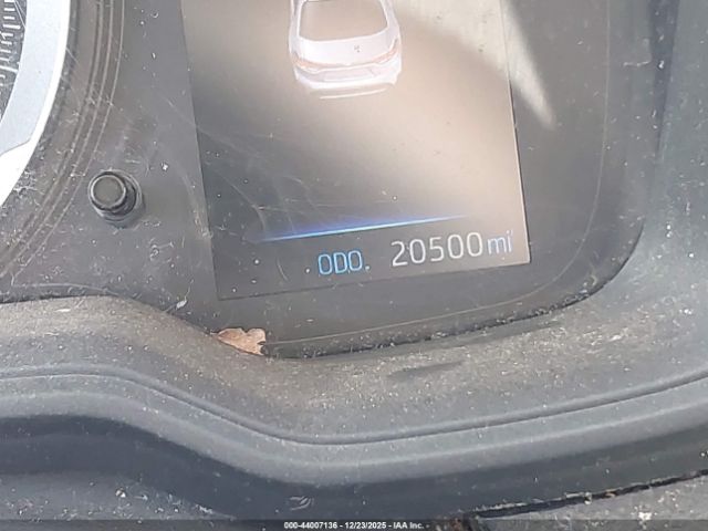 Toyota Corolla Le Image 16