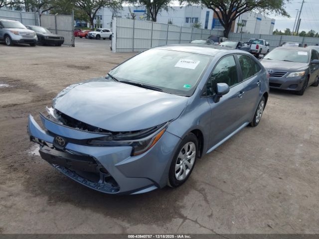 Toyota Corolla Le Image 12