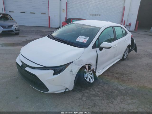 Toyota Corolla Le Image 2