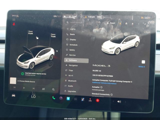Tesla Model 3 Rear-wheel Drive Image 16