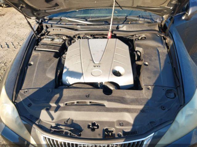 Lexus Is Image 8