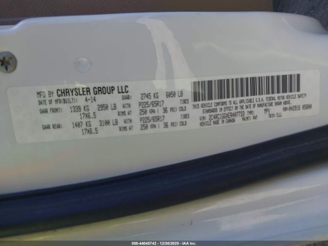 Chrysler Town & Country Limited Image 11