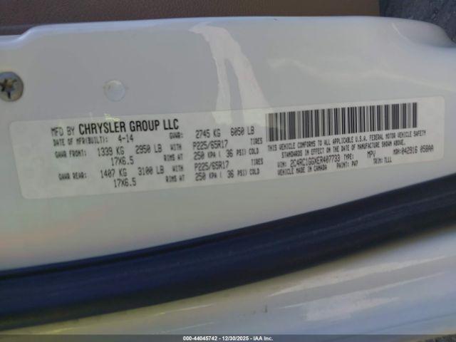 Chrysler Town & Country Limited Image 11