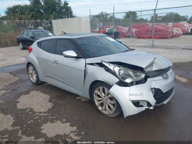  Salvage Hyundai VELOSTER