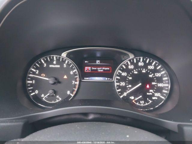 Nissan Pathfinder Sl Image 11