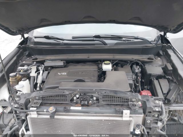 Nissan Pathfinder Sl Image 8