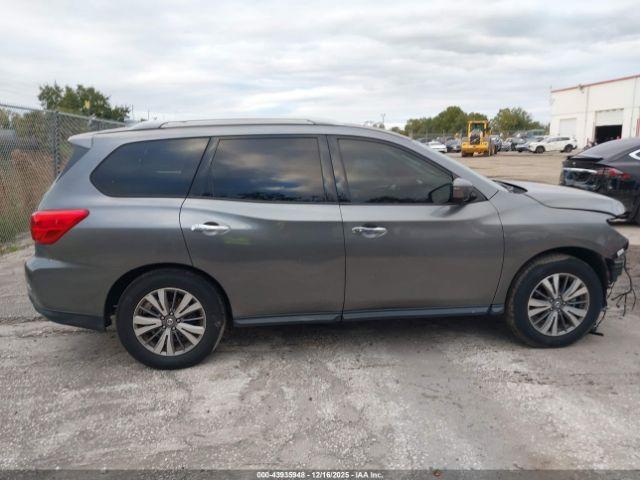 Nissan Pathfinder Sl Image 13