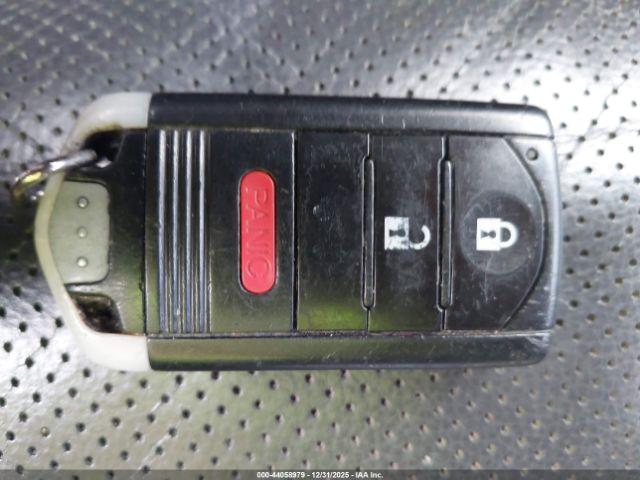 Acura ILX 2.0l Image 10