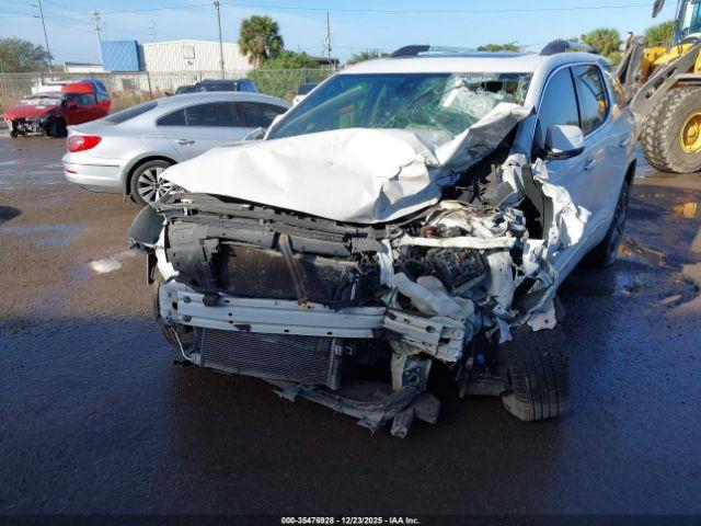 GMC Acadia Denali Image 2