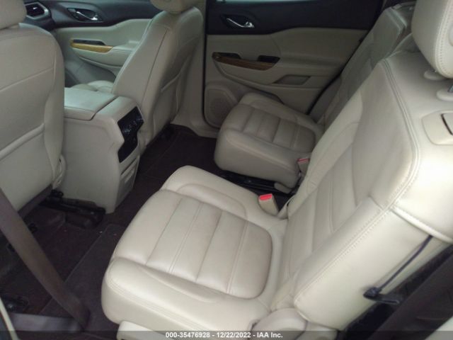 GMC Acadia Denali Image 6