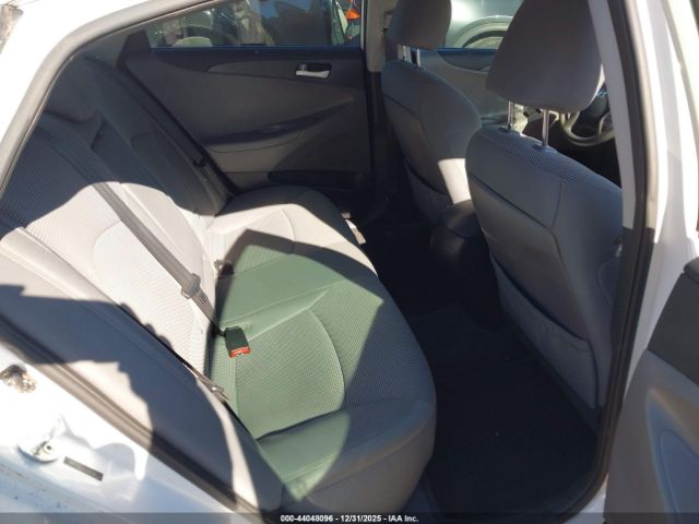 Hyundai SONATA Gls Image 7