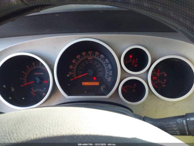 Toyota Tundra Sr5 5.7l V8 Image 3