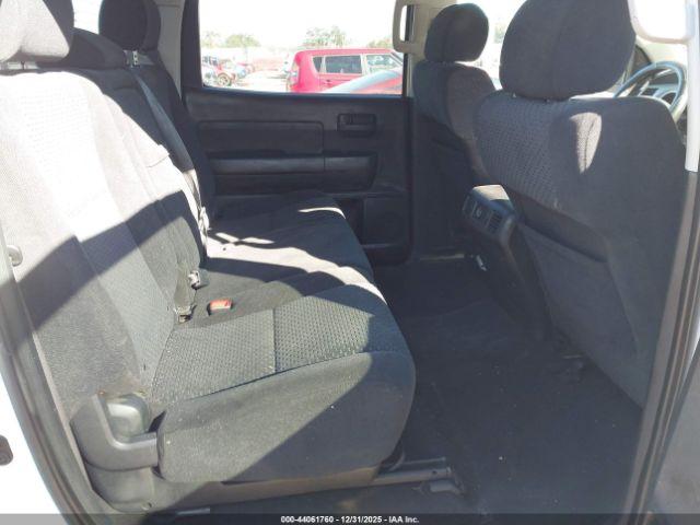 Toyota Tundra Sr5 5.7l V8 Image 12