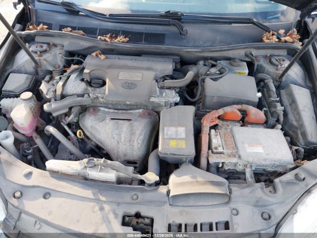 Toyota Camry Le Image 15