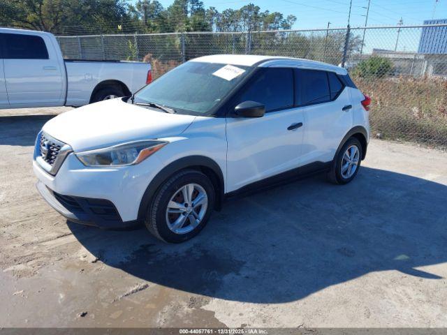 Nissan Kicks S Xtronic Cvt Image 16