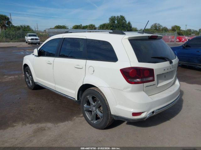 Dodge Journey Crossroad Image 6