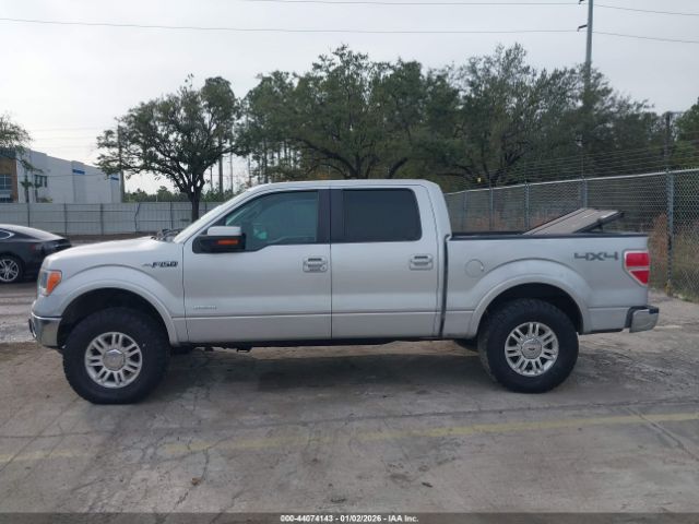 Ford F-150 Lariat Image 14
